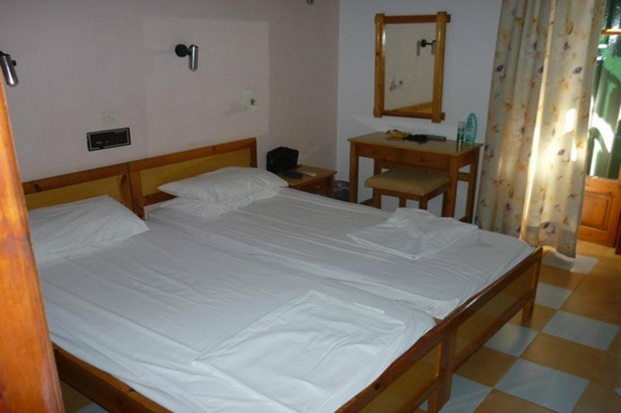 Amfitriti Ξενοδοχείο Molyvos Εξωτερικό φωτογραφία